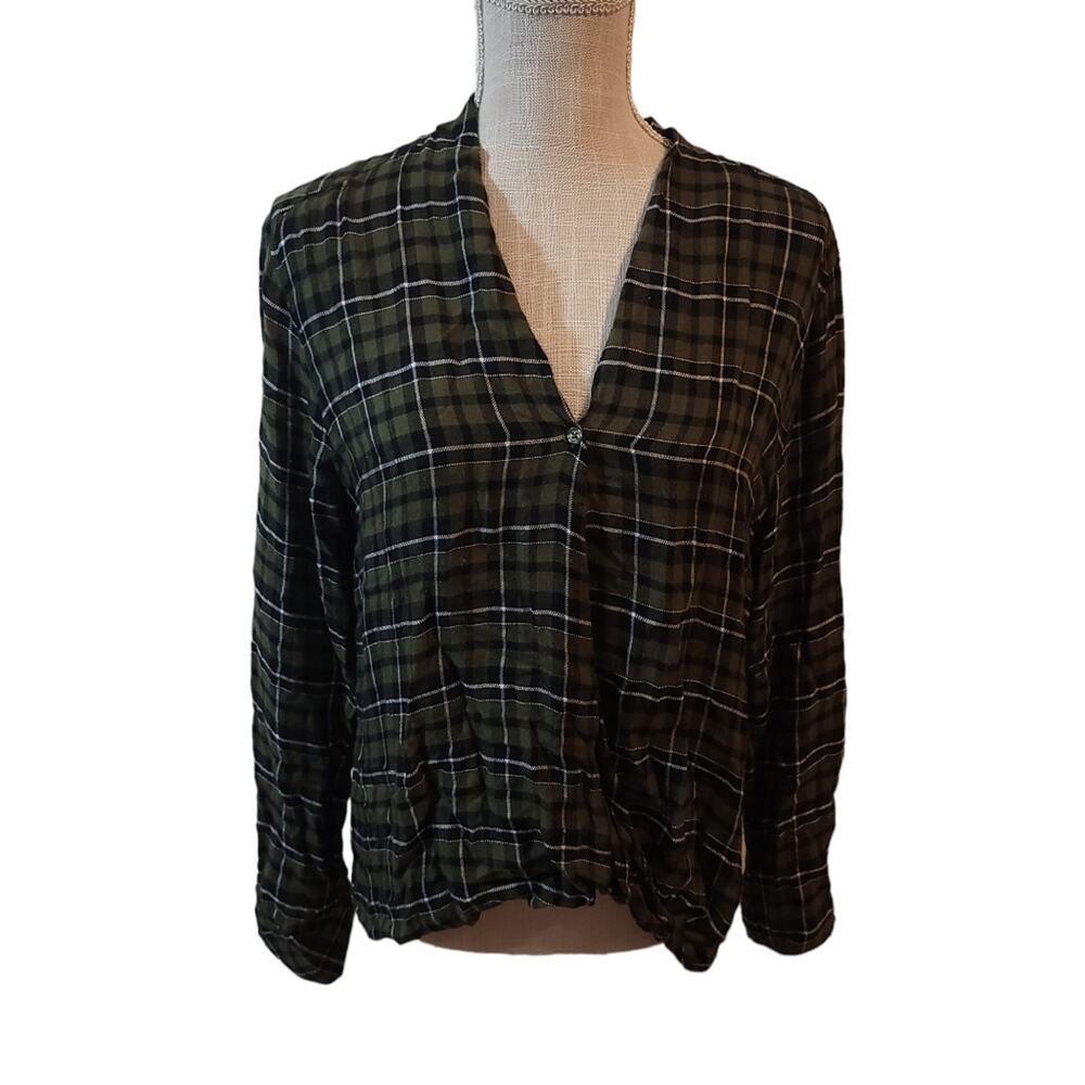 Anthropologie Cloth & Stone Drape Front Plaid Top Olive Green Size Medium